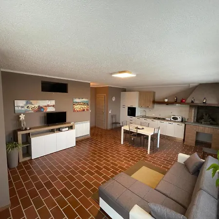 Villa Maison Younesco - Indipendente Exclusive Castagnole delle Lanze