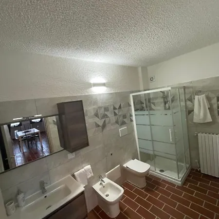 Maison Younesco - Indipendente Exclusive Castagnole delle Lanze