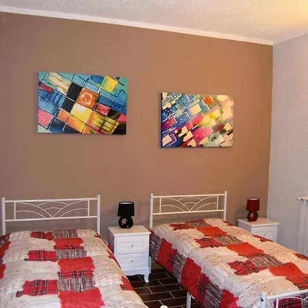 Maison Younesco - Indipendente Exclusive *