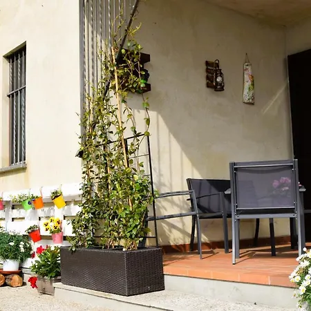 Maison Younesco - Indipendente Exclusive *