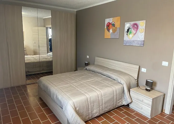 Maison Younesco - Indipendente Exclusive Villa Castagnole delle Lanze