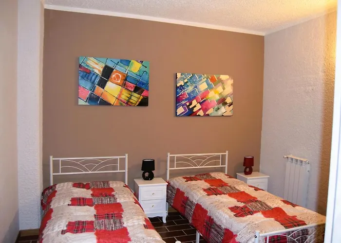 Maison Younesco - Indipendente Exclusive *