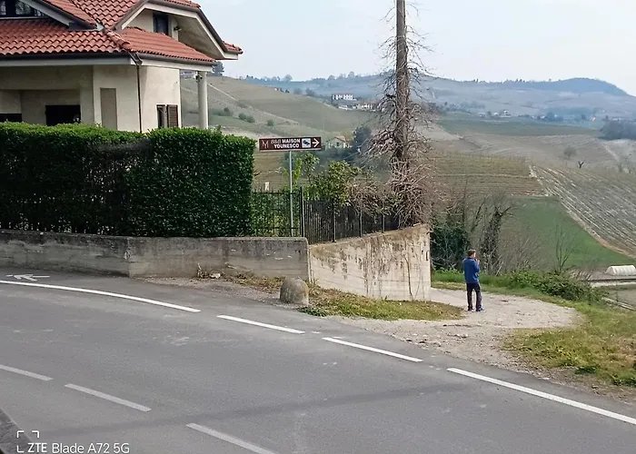 Maison Younesco - Indipendente Exclusive *